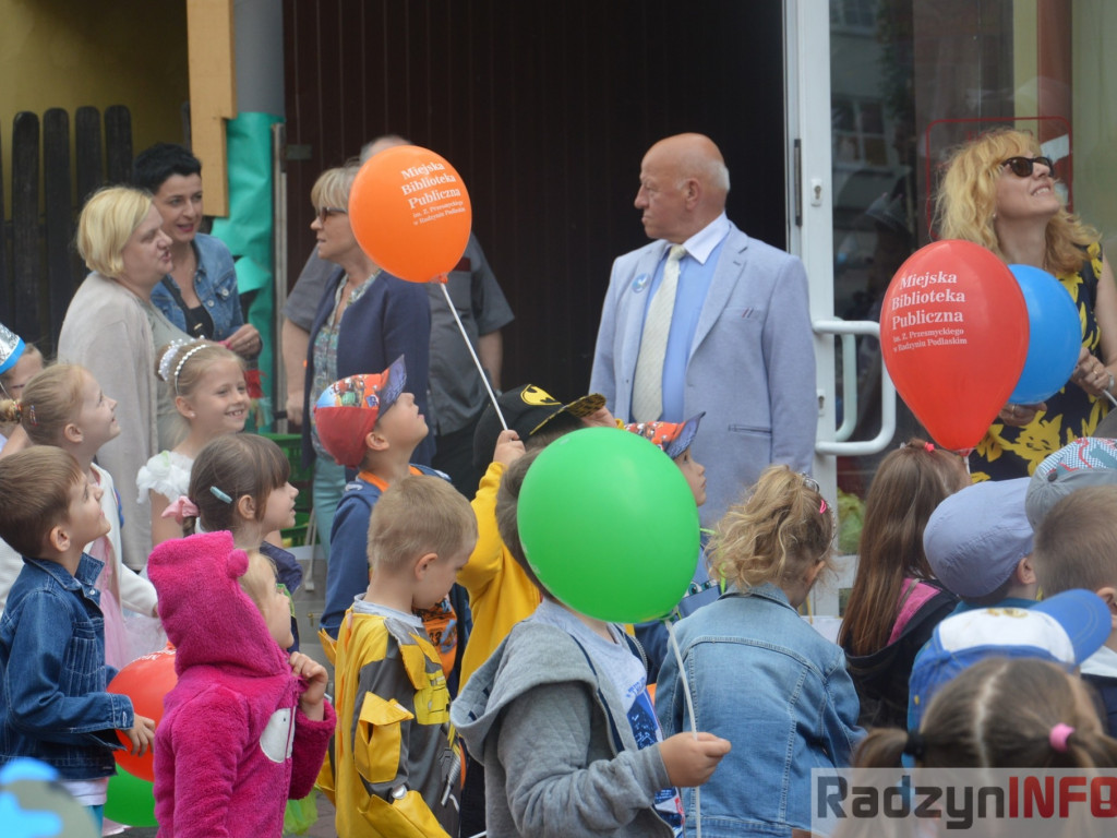 Radzyniacy czytali bajki i wiersze dzieciom
