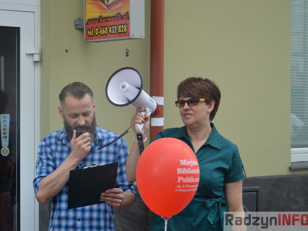 Radzyniacy czytali bajki i wiersze dzieciom