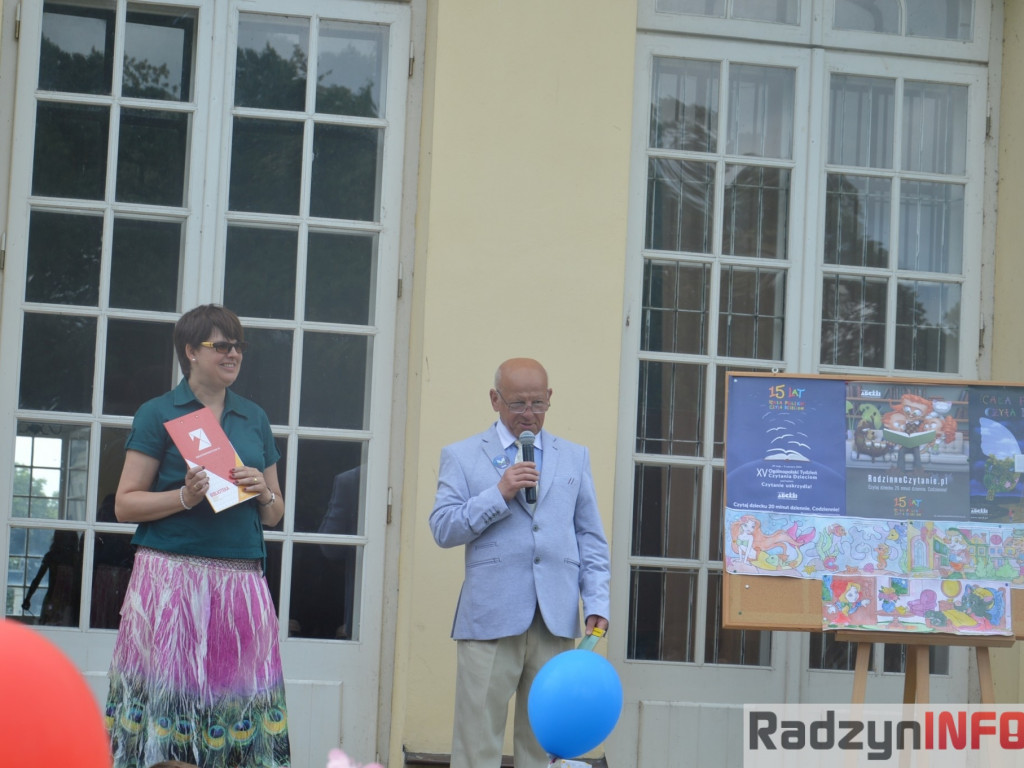 Radzyniacy czytali bajki i wiersze dzieciom