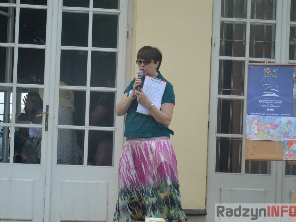 Radzyniacy czytali bajki i wiersze dzieciom