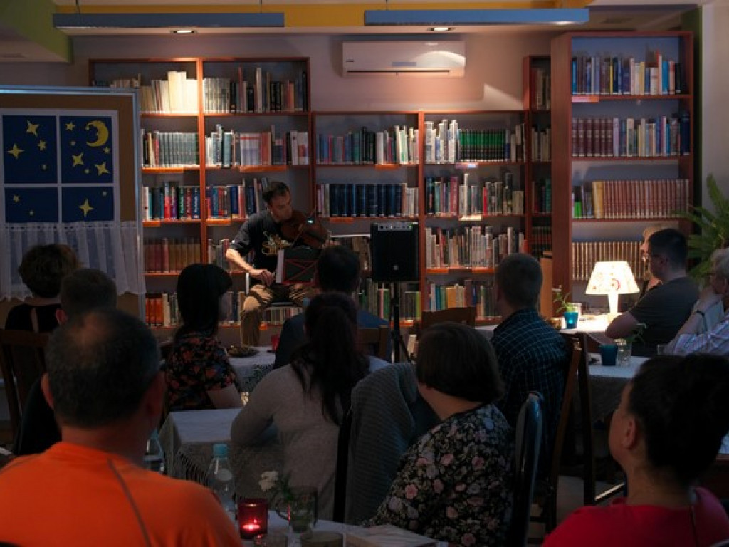 Jazz, kawa, słowo - za nami I Radzyńska Noc w Bibliotece