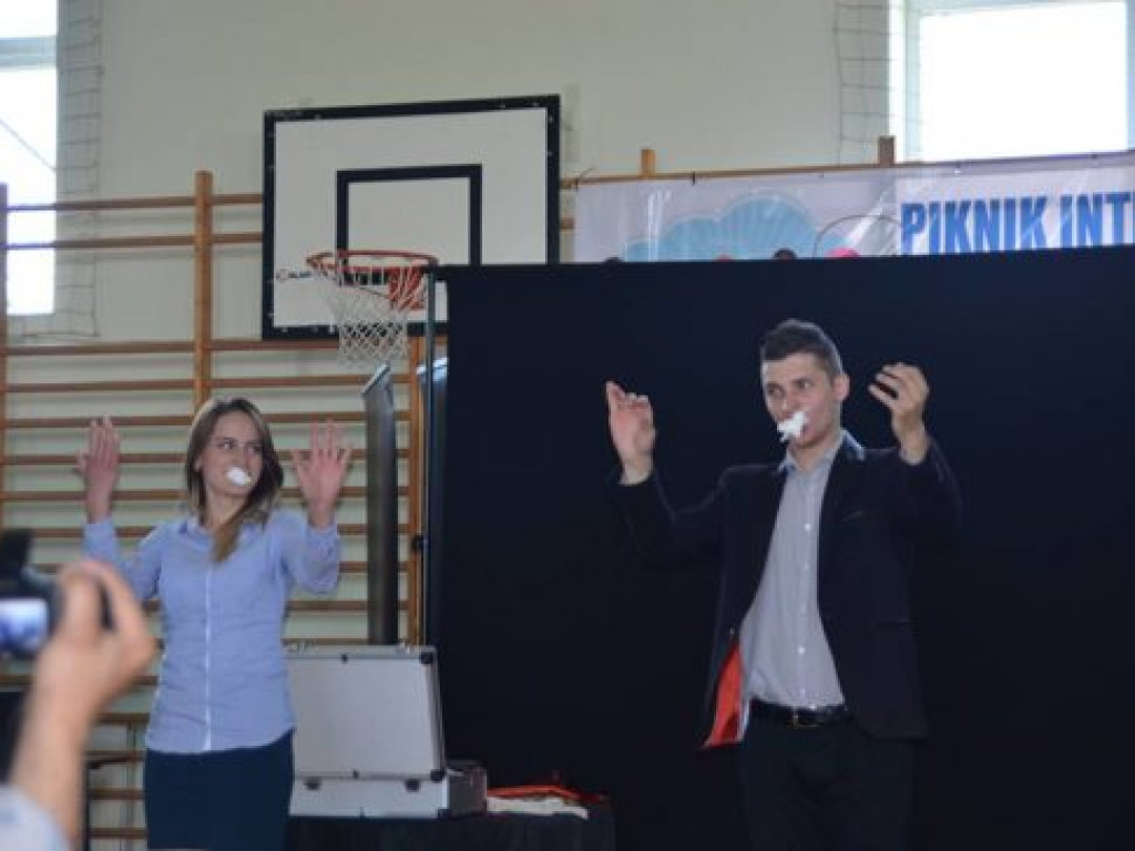 Gimnazjaliści bawili się na pikniku integracyjnym