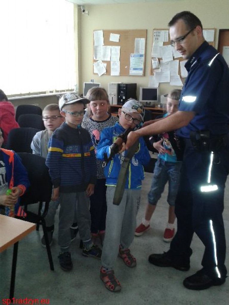 Uczniowie SP Nr 1 poznawali zawody swoich rodziców