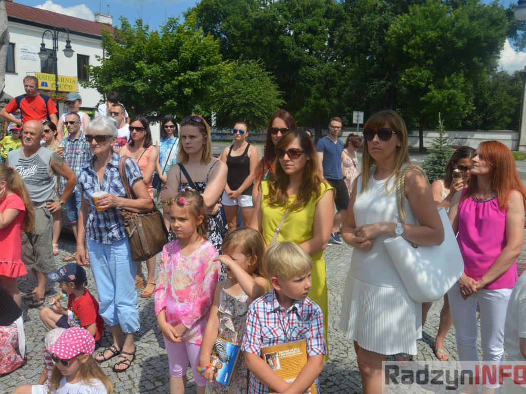 Nela Mała Podróżniczka odsłoniła swoją tabliczkę