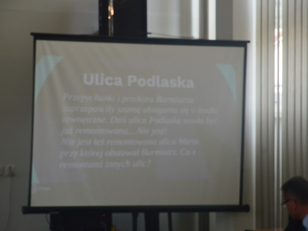 Sesja absolutoryjna Rady Miasta - podsumowanie rządów burmistrza Rębka przez opozycję