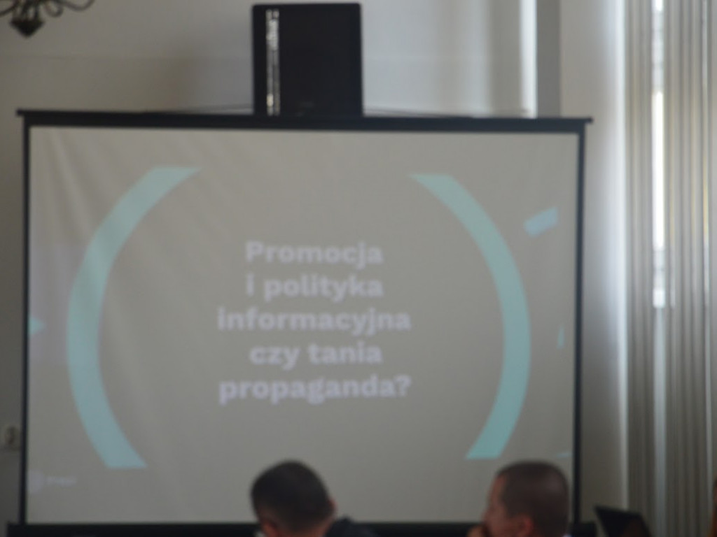 Sesja absolutoryjna Rady Miasta - podsumowanie rządów burmistrza Rębka przez opozycję