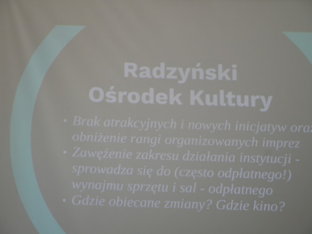 Sesja absolutoryjna Rady Miasta - podsumowanie rządów burmistrza Rębka przez opozycję
