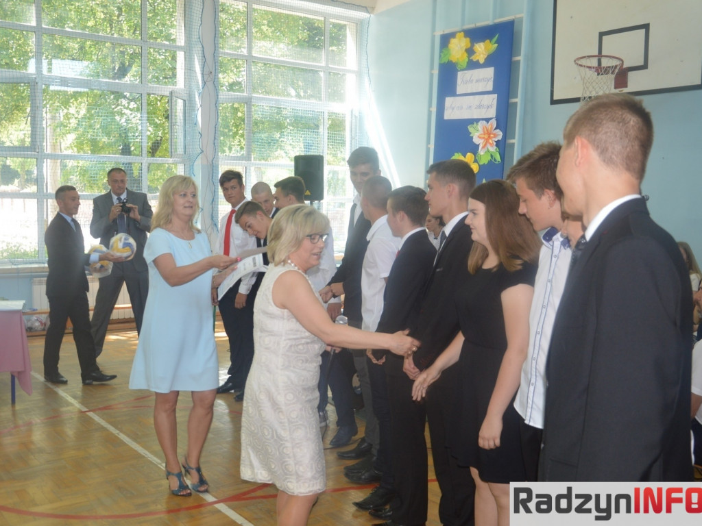 Pożegnanie absolwentów w Gimnazjum Nr 2