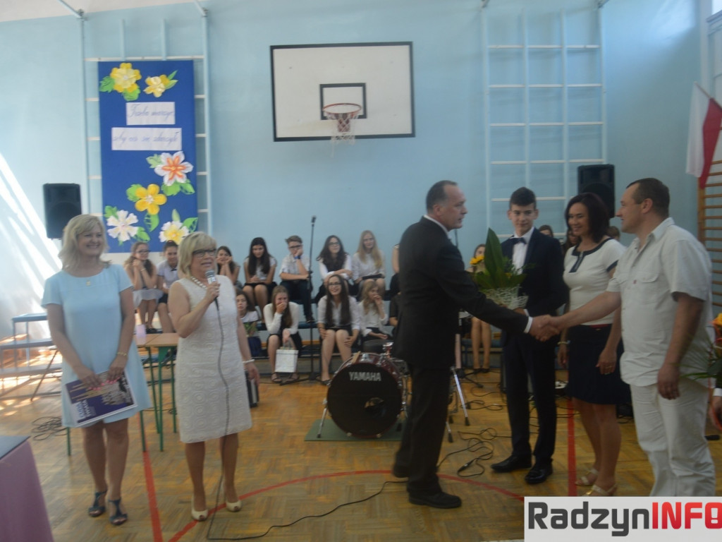 Pożegnanie absolwentów w Gimnazjum Nr 2