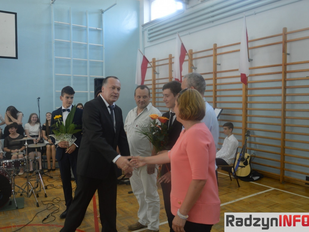 Pożegnanie absolwentów w Gimnazjum Nr 2