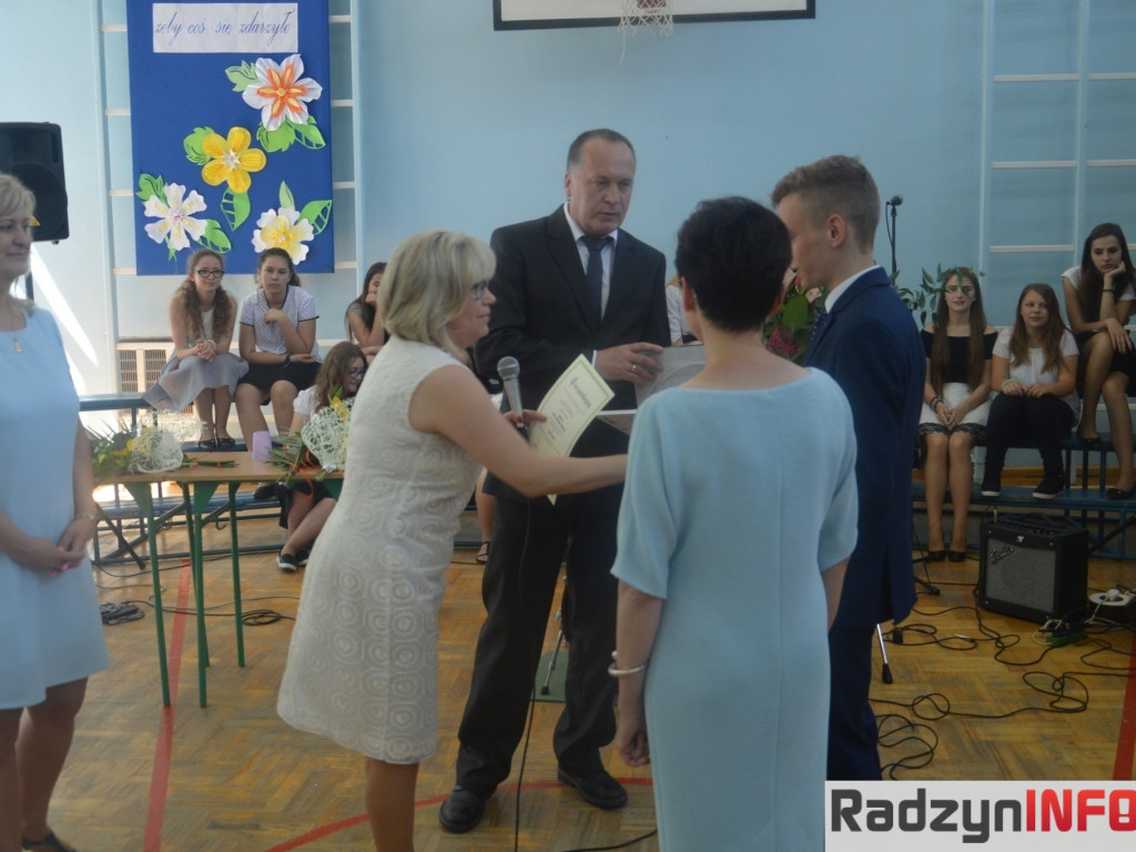 Pożegnanie absolwentów w Gimnazjum Nr 2