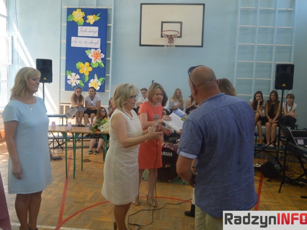 Pożegnanie absolwentów w Gimnazjum Nr 2