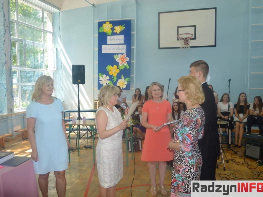 Pożegnanie absolwentów w Gimnazjum Nr 2