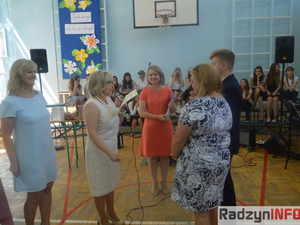 Pożegnanie absolwentów w Gimnazjum Nr 2