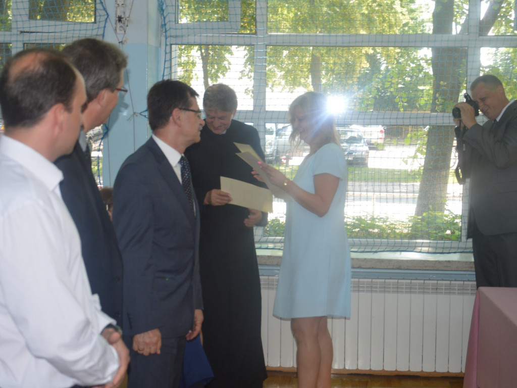 Pożegnanie absolwentów w Gimnazjum Nr 2