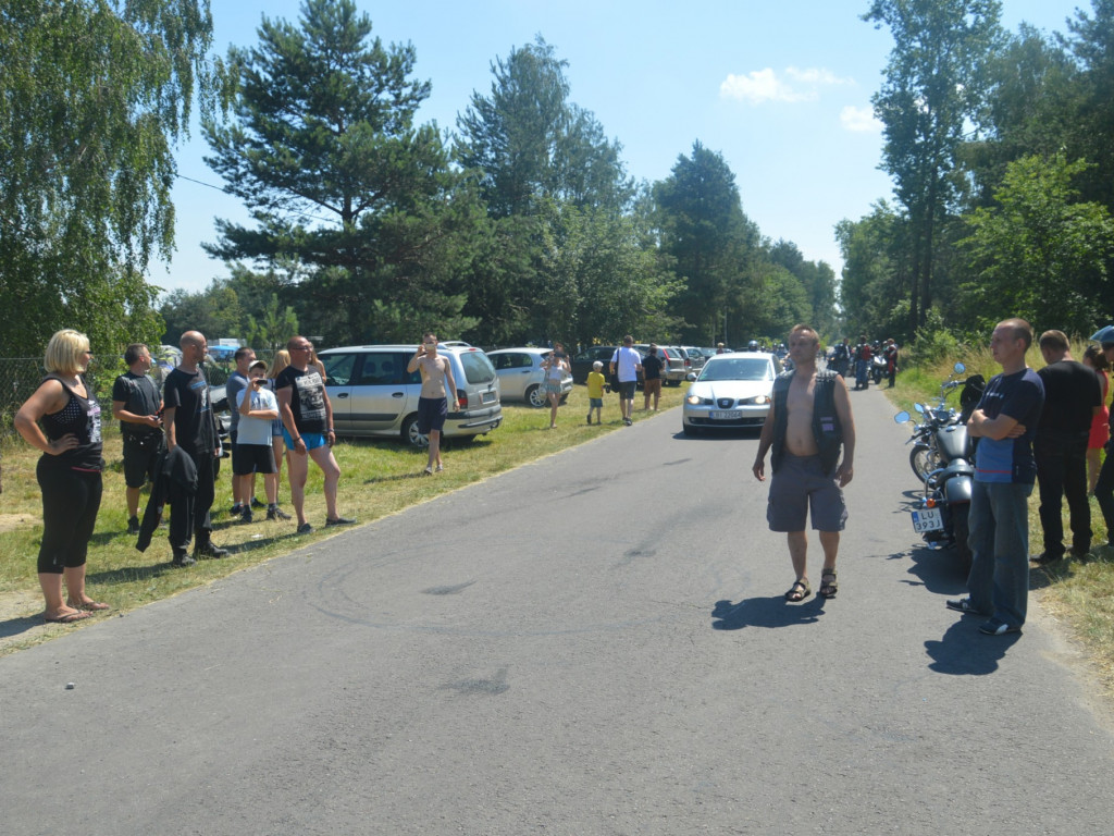 Motopiknik w Komarówce