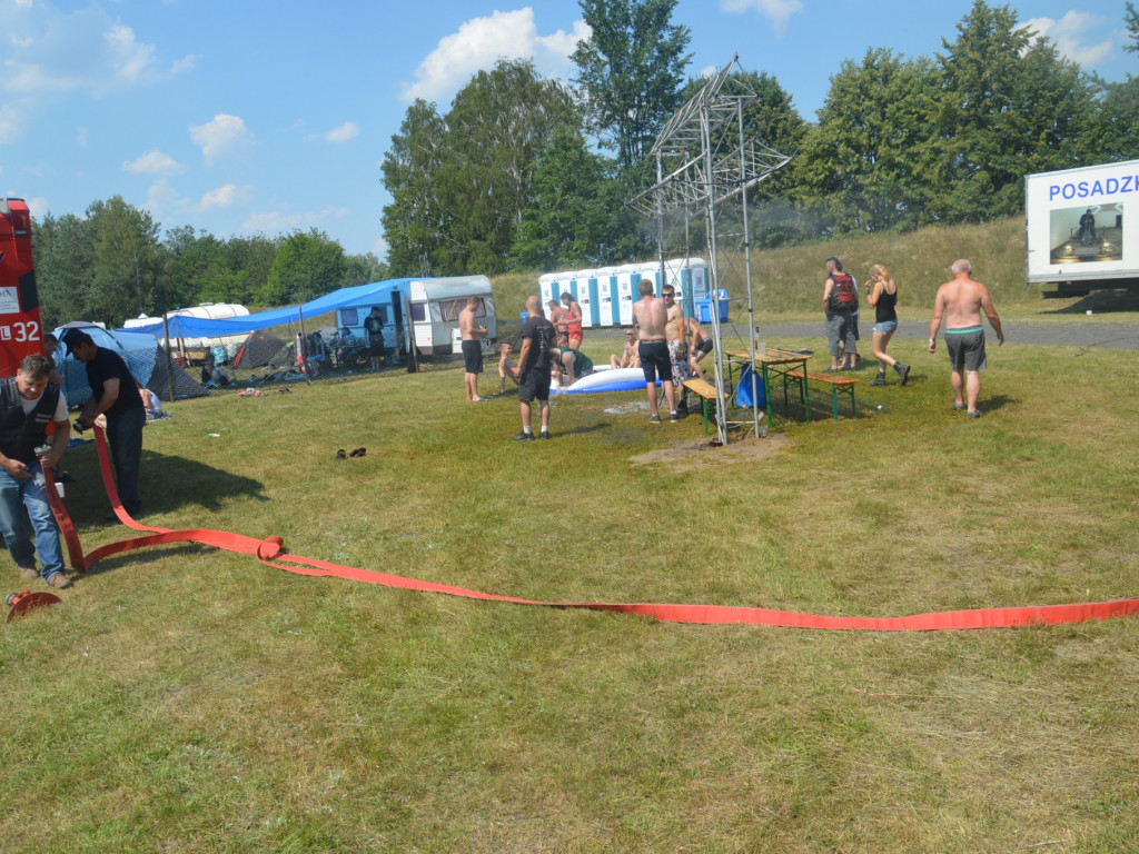 Motopiknik w Komarówce