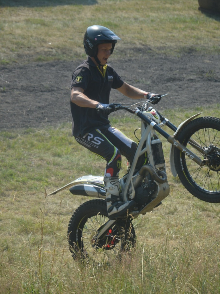 Motopiknik w Komarówce