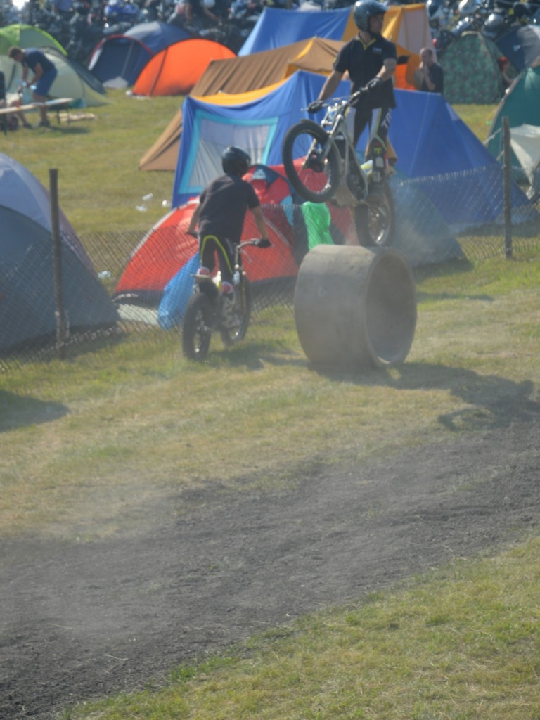 Motopiknik w Komarówce