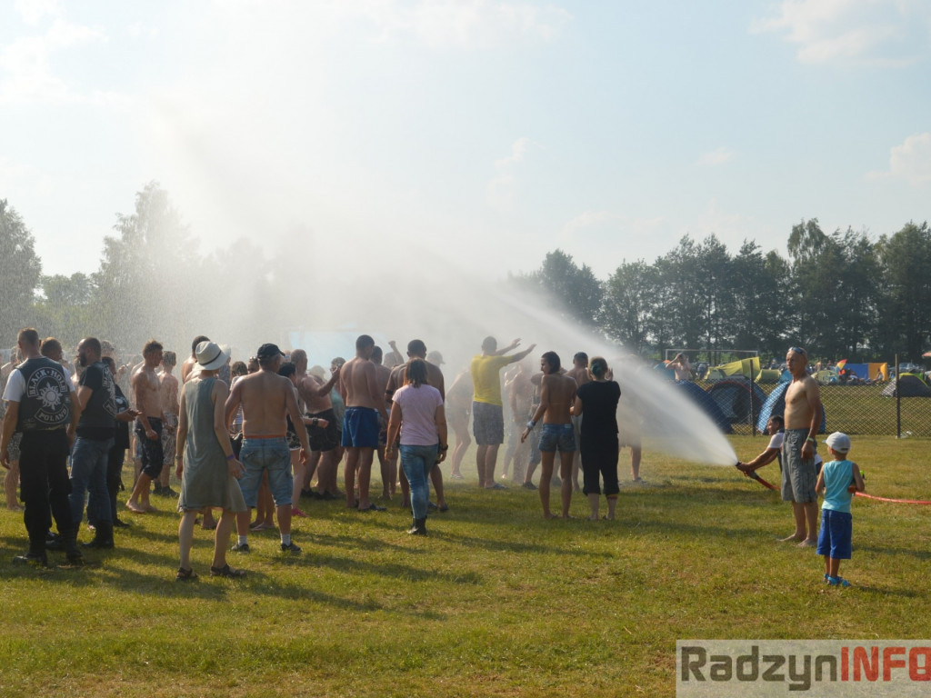 Motopiknik w Komarówce