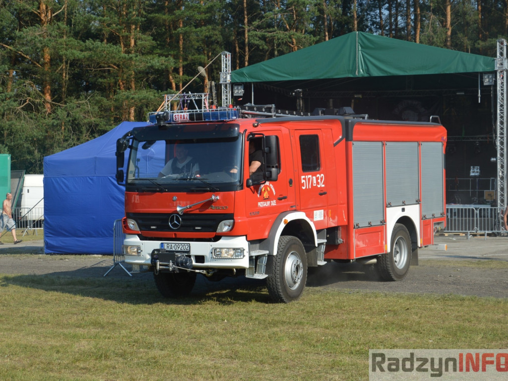 Motopiknik w Komarówce