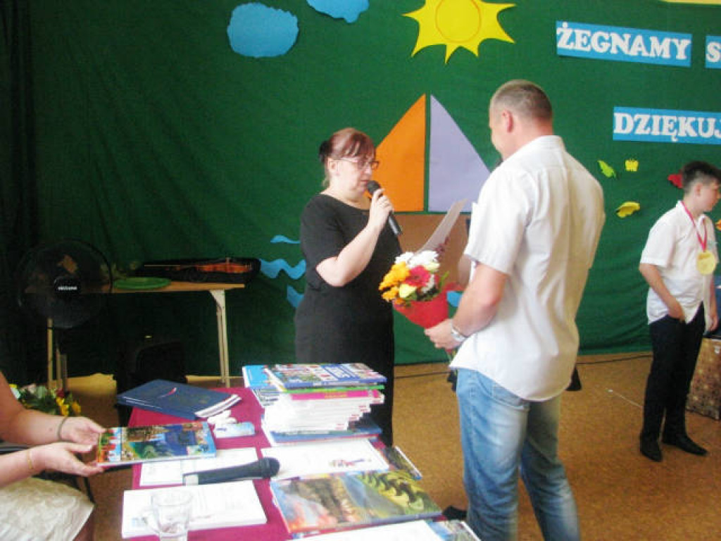 Uroczyste zakończenie roku w Zespole Szkół w Zabielu