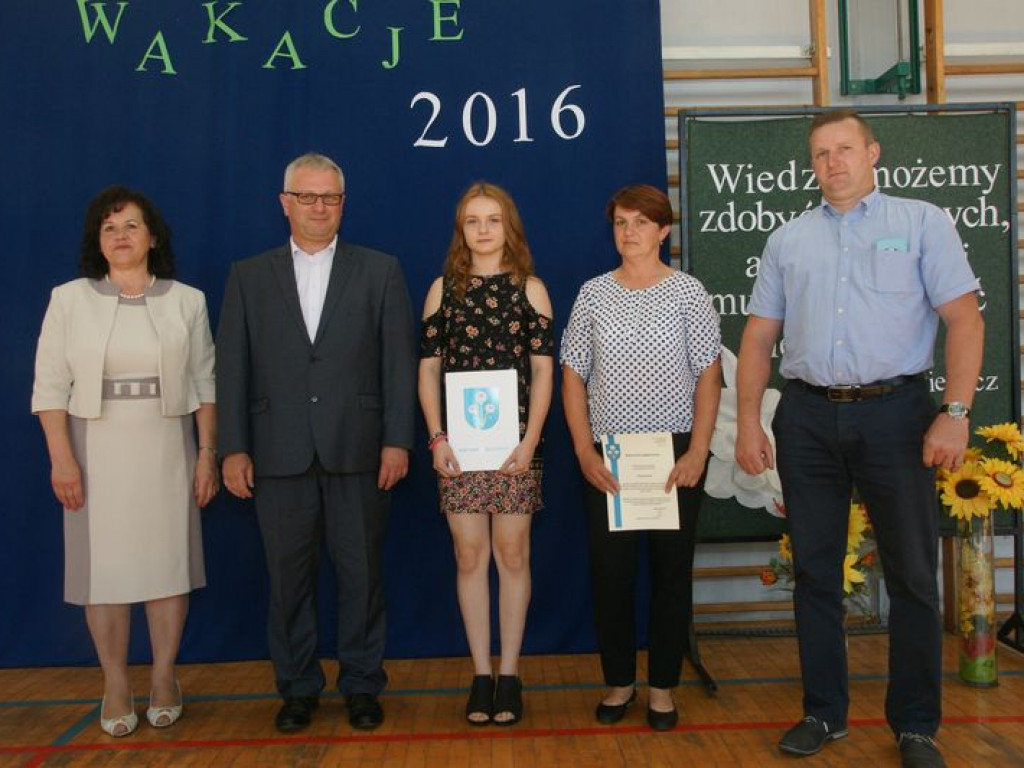 W  Kąkolewnicy przyznano stypendia