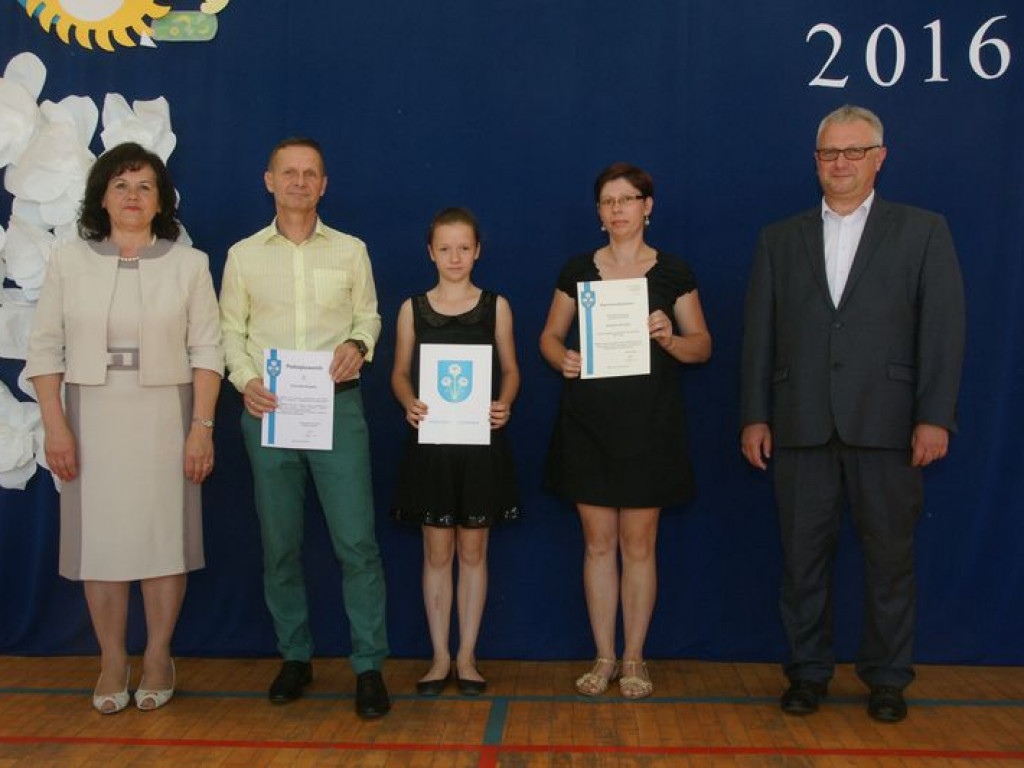 W  Kąkolewnicy przyznano stypendia