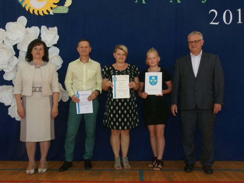 W  Kąkolewnicy przyznano stypendia