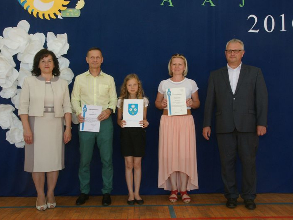 W  Kąkolewnicy przyznano stypendia