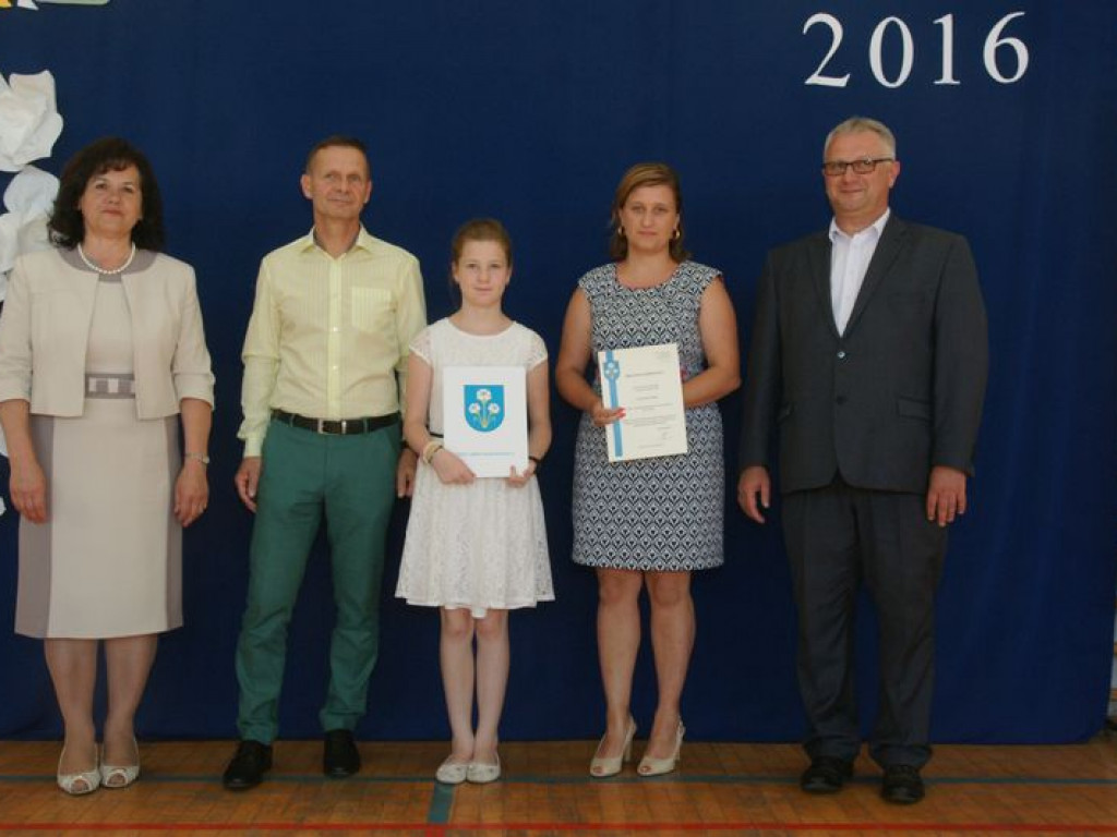 W  Kąkolewnicy przyznano stypendia