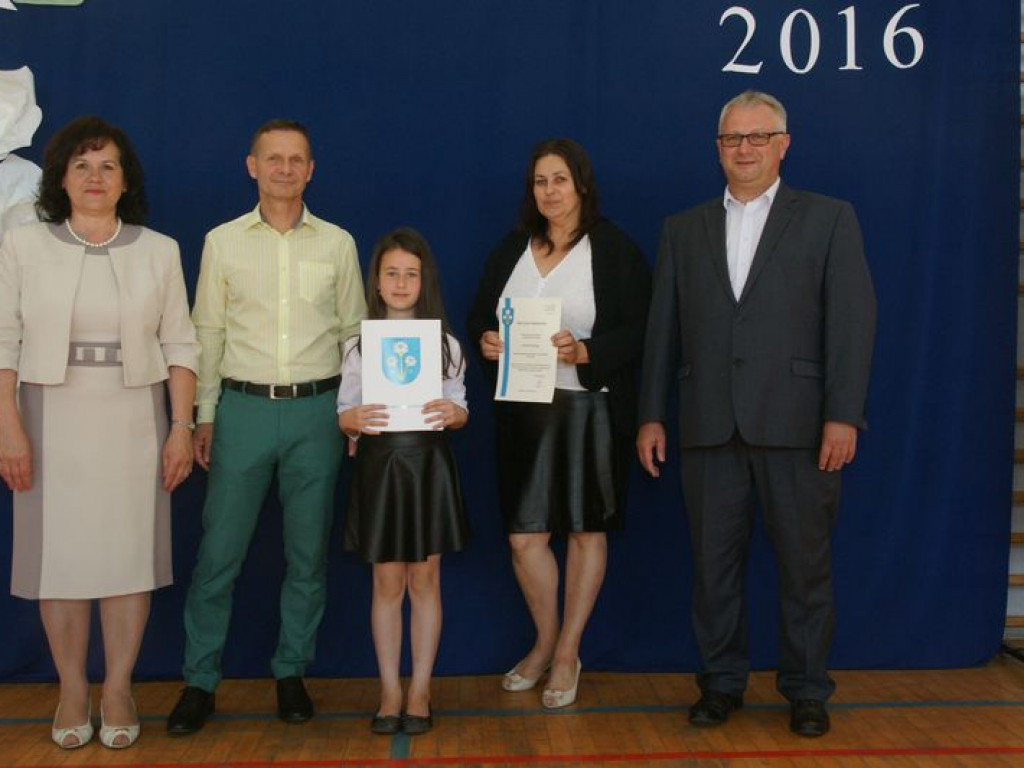 W  Kąkolewnicy przyznano stypendia