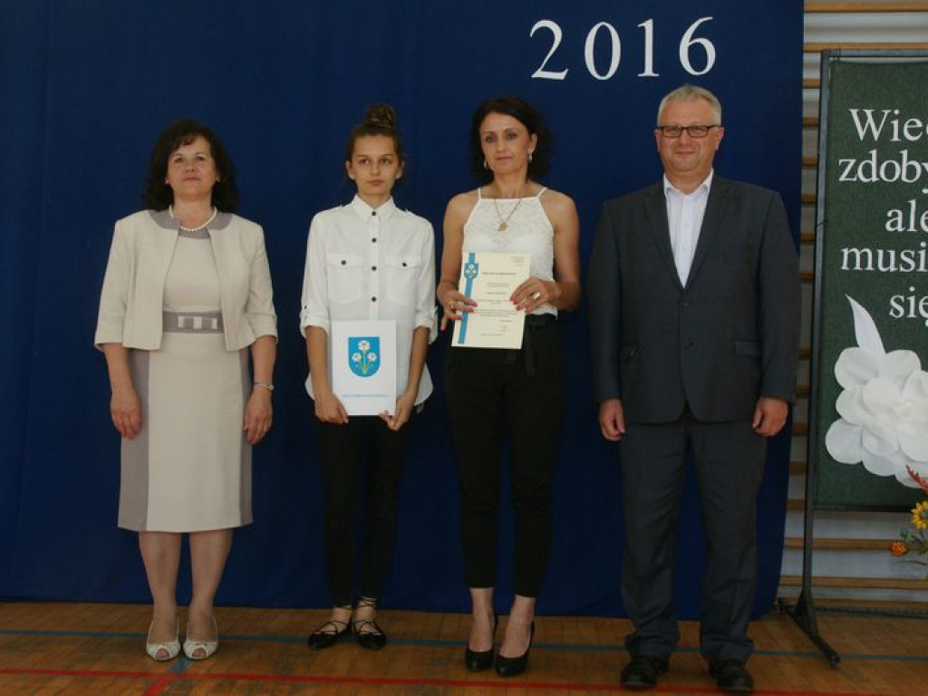 W  Kąkolewnicy przyznano stypendia