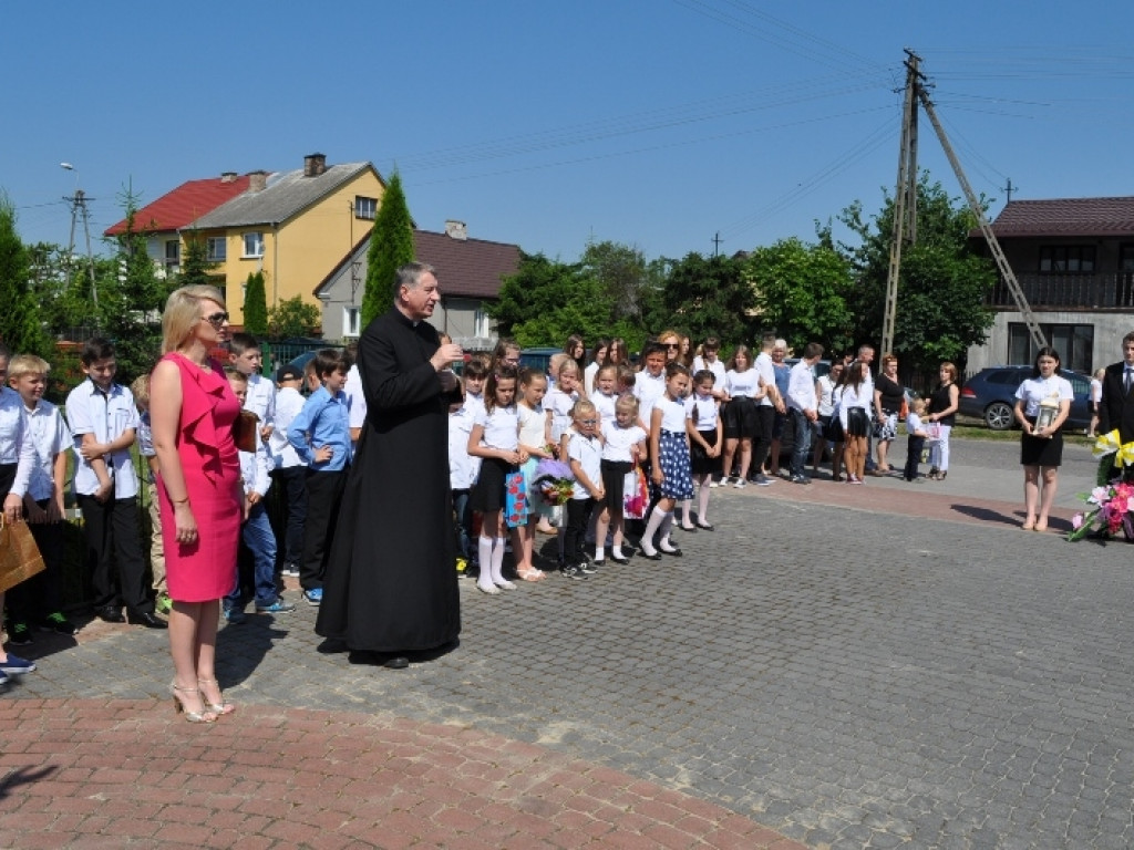 Rozpoczęcie wakacji w Brzozowicy Dużej