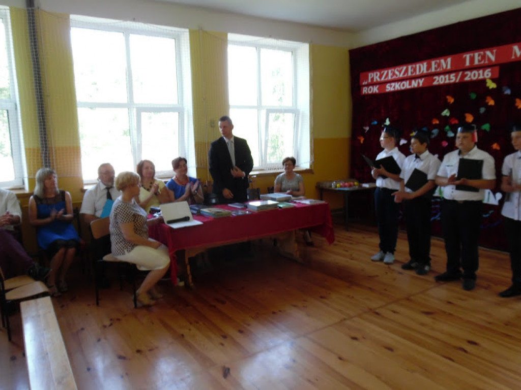 Pożegnanie szóstoklasistów w Tchórzewie