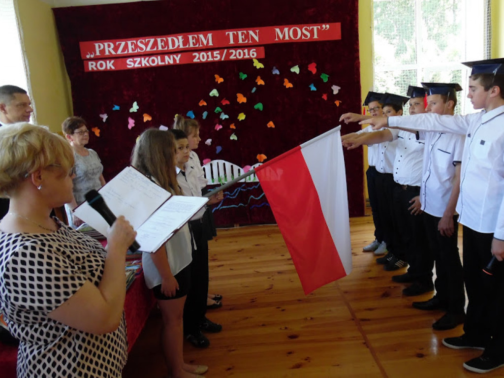 Pożegnanie szóstoklasistów w Tchórzewie