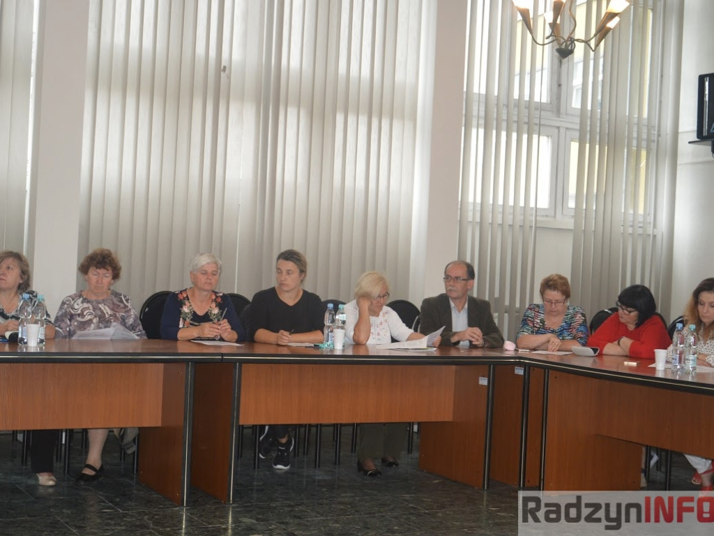 Konsultacje społeczne w sprawie strategii rozwoju gminy Radzyń
