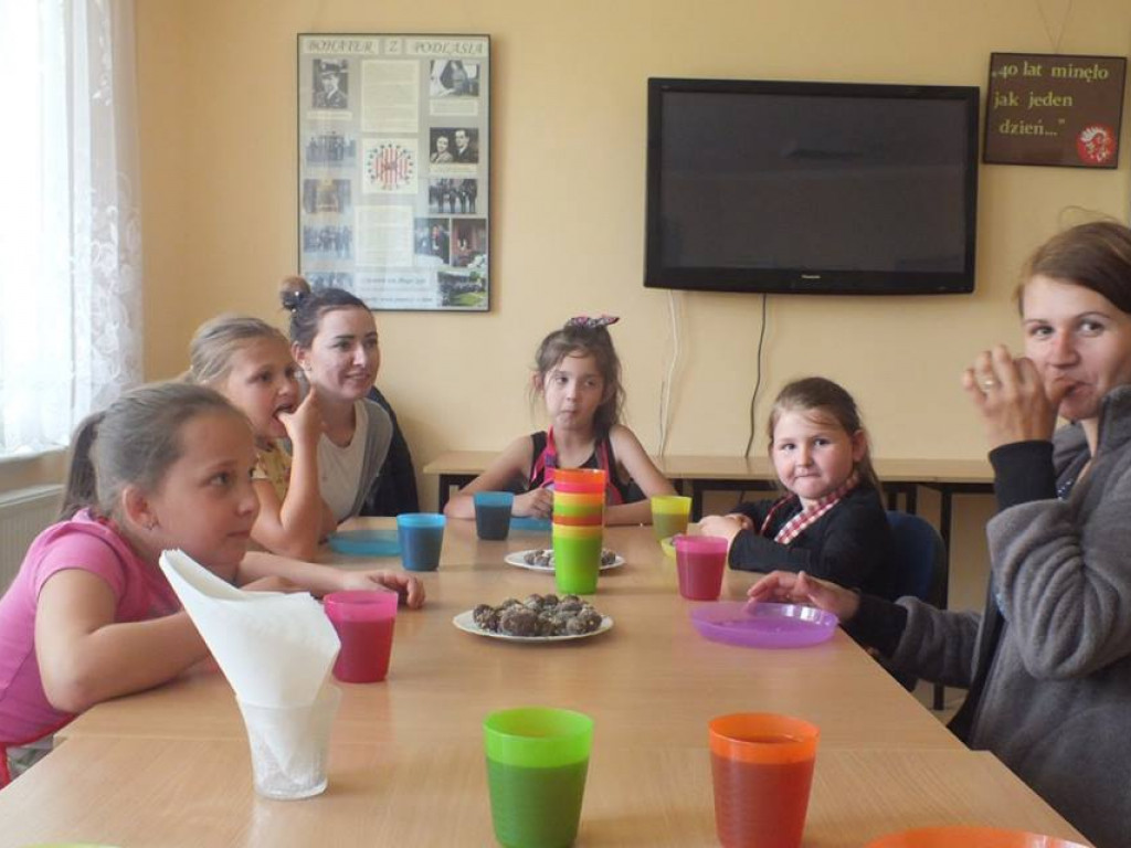 Zajęcia cukiernicze w Gminnym Ośrodku Kultury w Borkach