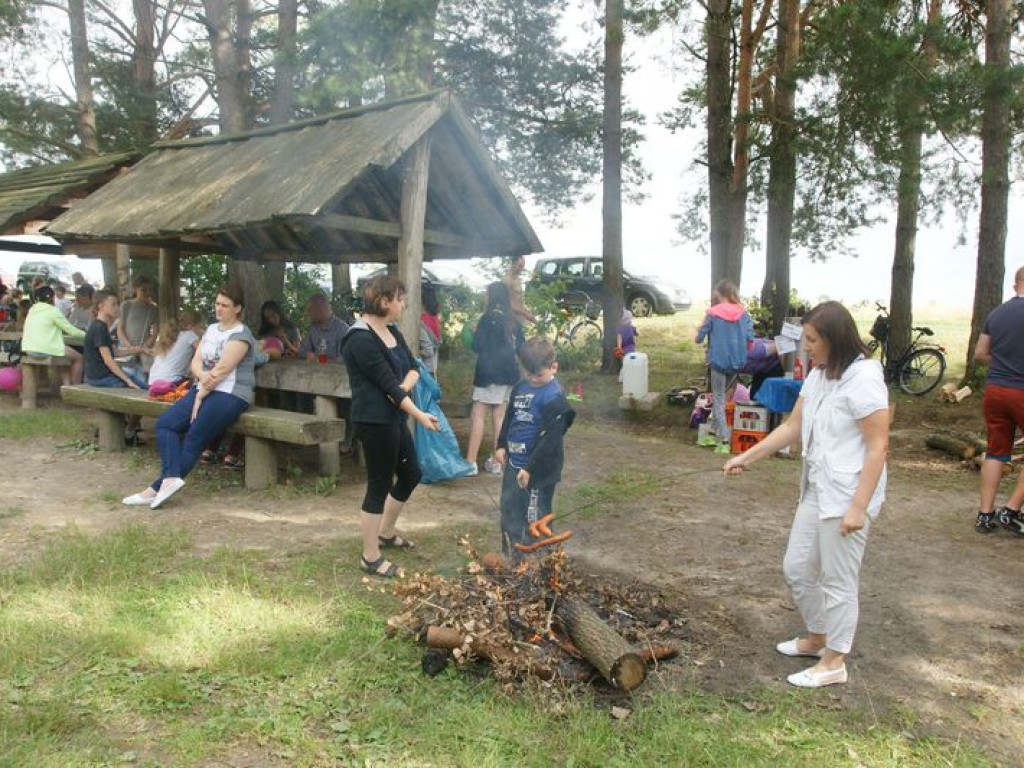 II Wakacyjny Piknik w Kąkolewnicy