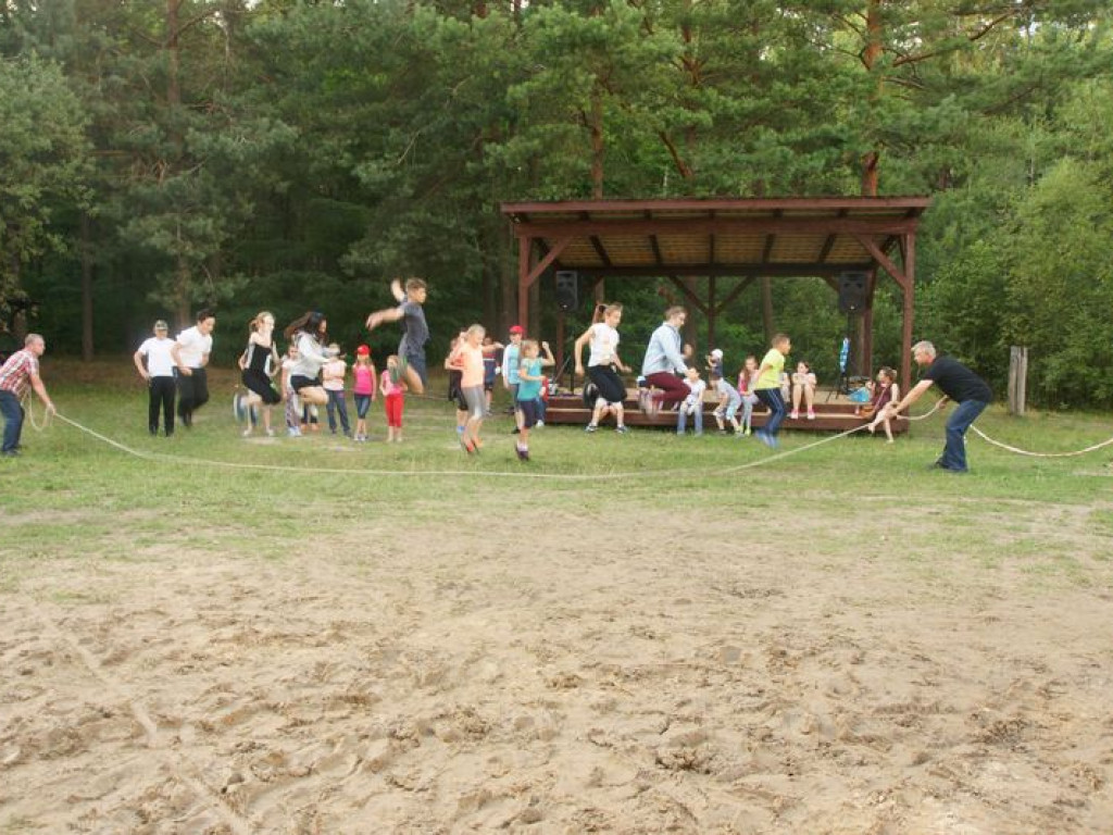 II Wakacyjny Piknik w Kąkolewnicy