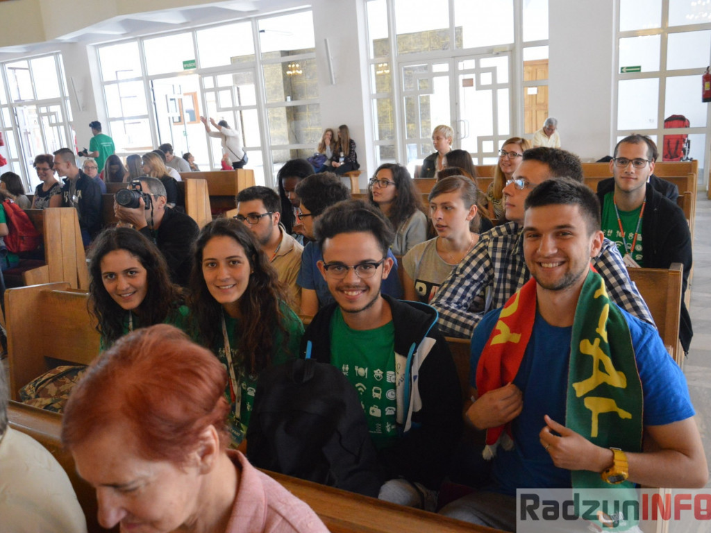 Inauguracja Światowych Dni Młodzieży w dekanacie radzyńskim