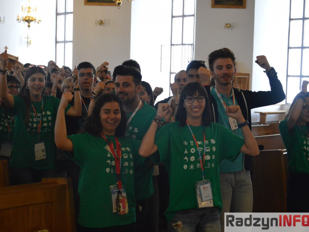 Inauguracja Światowych Dni Młodzieży w dekanacie radzyńskim