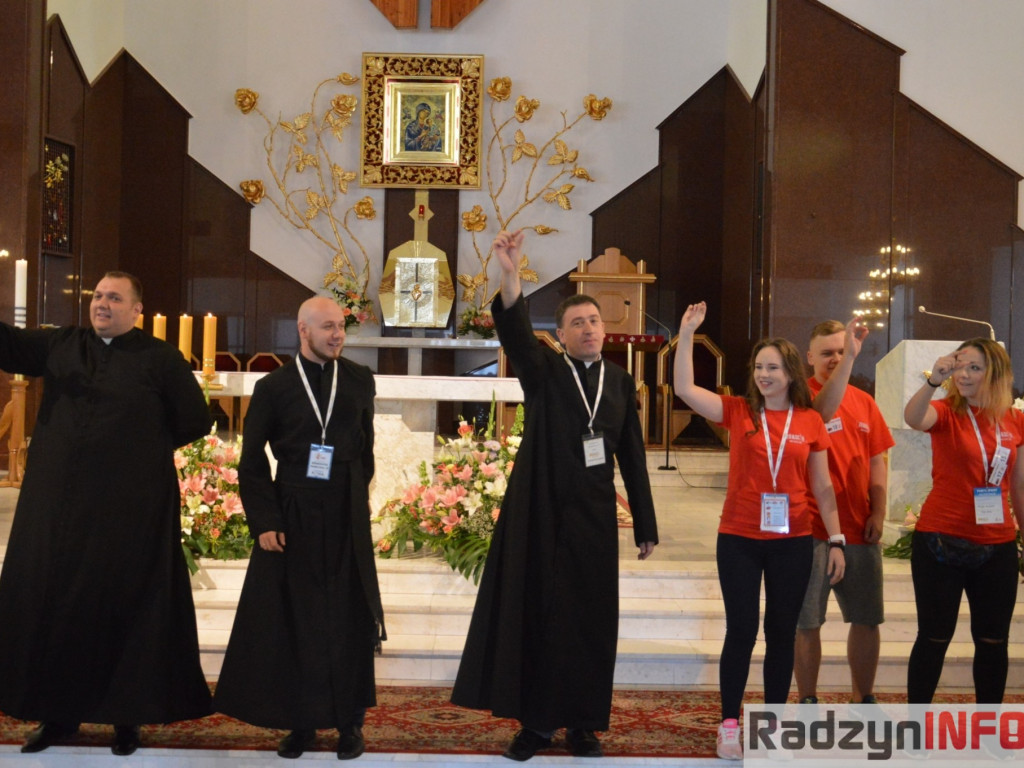 Inauguracja Światowych Dni Młodzieży w dekanacie radzyńskim