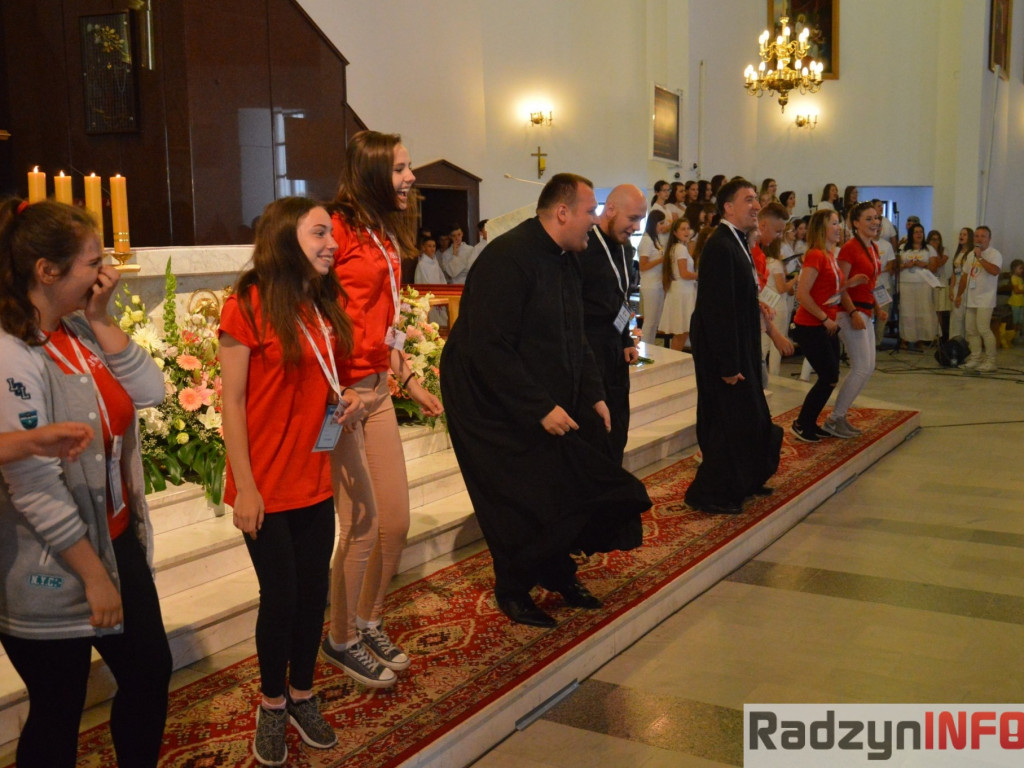 Inauguracja Światowych Dni Młodzieży w dekanacie radzyńskim