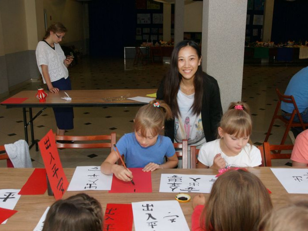Wolontariusze z zagranicy w Kąkolewnicy