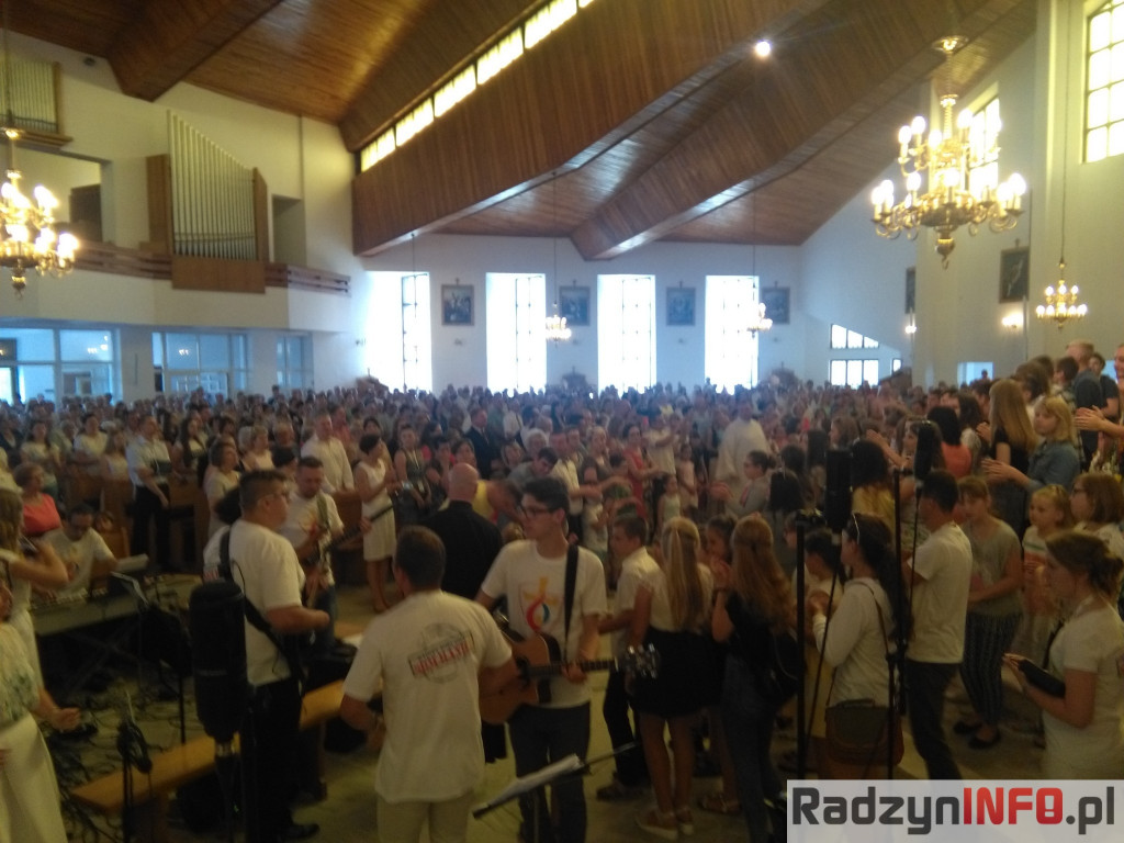 Polsko-francuska Msza dziękczynna w sanktuarium MBNP
