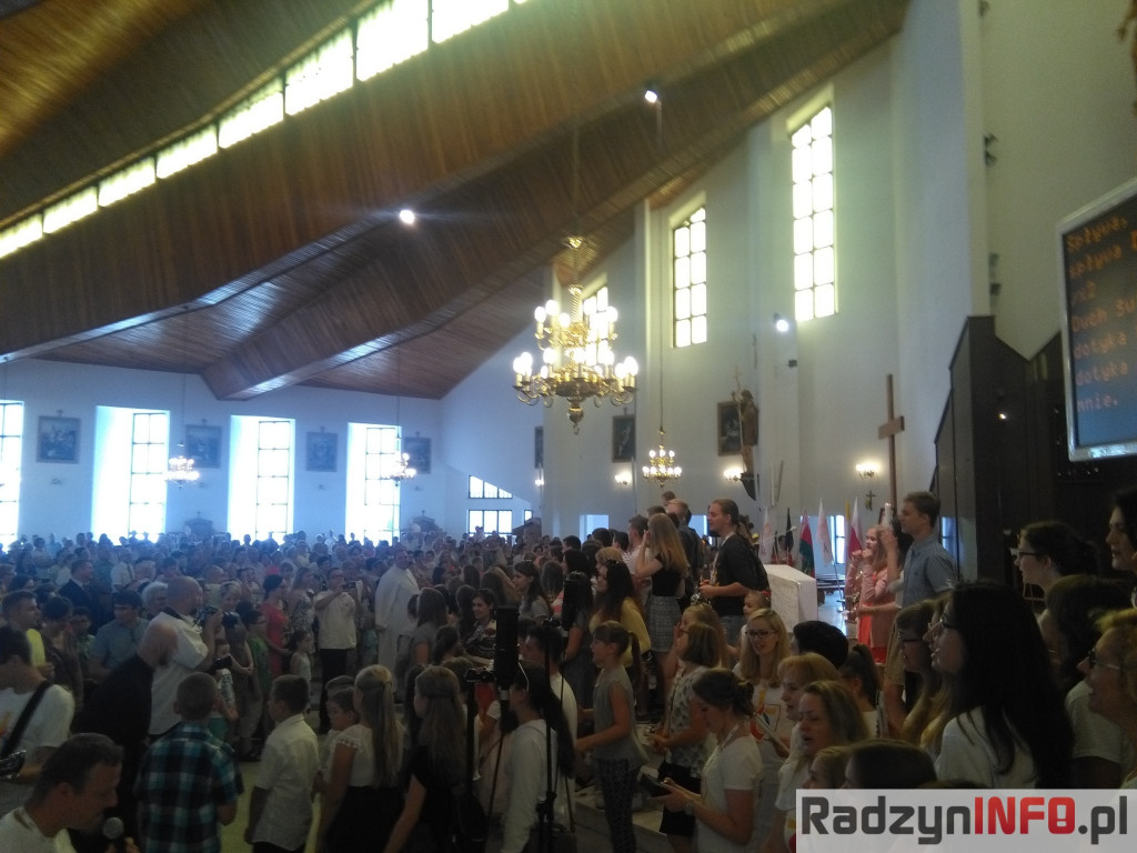 Polsko-francuska Msza dziękczynna w sanktuarium MBNP