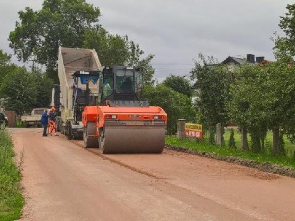 Remonty dróg w gminie Wohyń