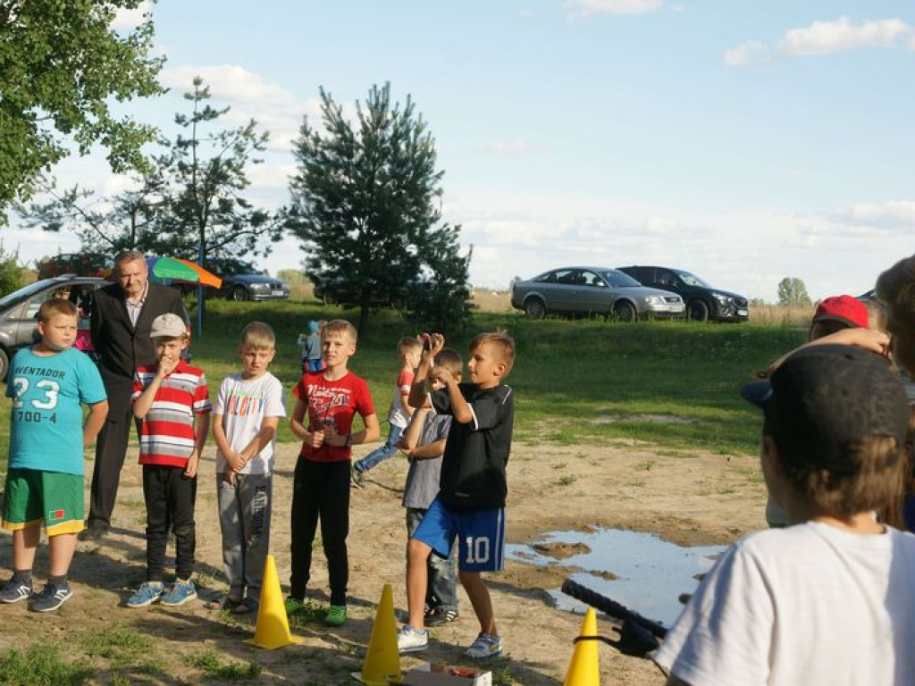 III wakacyjny piknik w Kąkolewnicy