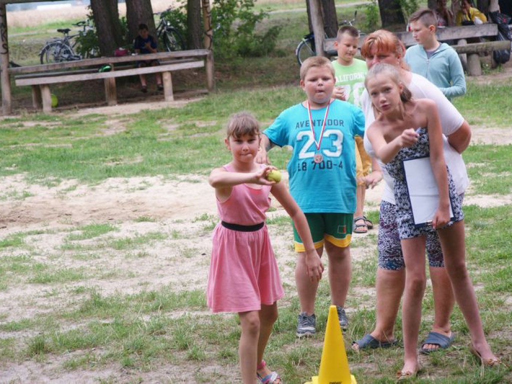 Letnia zabawa w Kąkolewnicy